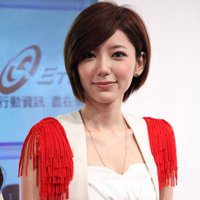 郭雪芙头像高清图片大全_名人郭雪芙真实头像大图下载