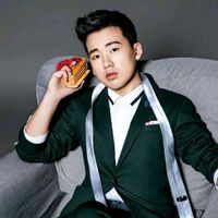 郭麒麟头像高清图片大全_名人郭麒麟真实头像大图下载