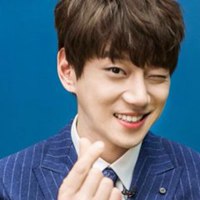 黄致列头像高清图片大全_名人黄致列真实头像大图下载