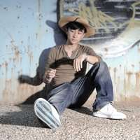 黄轩头像高清图片大全_名人黄轩真实头像大图下载