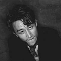 黄轩头像高清图片大全_名人黄轩真实头像大图下载