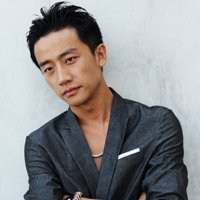 黄轩头像高清图片大全_名人黄轩真实头像大图下载