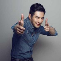 严屹宽头像高清图片大全_名人严屹宽真人头像大图下载