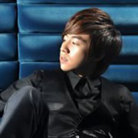 俞灏明头像高清图片大全_名人俞灏明真人头像大图下载