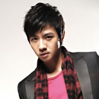 俞灏明头像高清图片大全_名人俞灏明真人头像大图下载