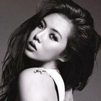 倪金泫雅头像高清图片大全_名人倪金泫雅真人头像大图下载