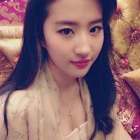 刘亦菲头像高清图片大全_名人刘亦菲真人头像大图下载