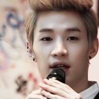 刘宪华头像高清图片大全_名人刘宪华真人头像大图下载