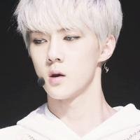 吴世勋头像高清图片大全_名人吴世勋真人头像大图下载