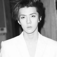 吴世勋头像高清图片大全_名人吴世勋真人头像大图下载