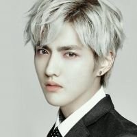 吴亦凡头像高清图片大全_名人吴亦凡真人头像大图下载