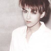 吴亦凡头像高清图片大全_名人吴亦凡真人头像大图下载