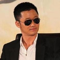 吴京头像高清图片大全_名人吴京真人头像大图下载