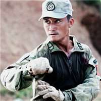 吴京头像高清图片大全_名人吴京真人头像大图下载