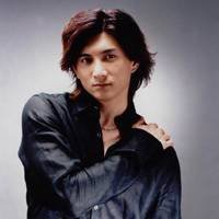 吴奇隆头像高清图片大全_名人吴奇隆真人头像大图下载