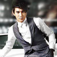 吴奇隆头像高清图片大全_名人吴奇隆真人头像大图下载