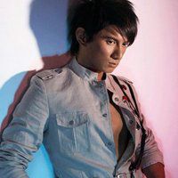 吴奇隆头像高清图片大全_名人吴奇隆真人头像大图下载