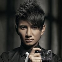 吴奇隆头像高清图片大全_名人吴奇隆真人头像大图下载