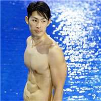 吴建豪头像高清图片大全_名人吴建豪真人头像大图下载