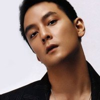 吴彦祖头像高清图片大全_名人吴彦祖真人头像大图下载