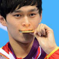 孙杨头像高清图片大全_名人孙杨真人头像大图下载