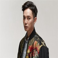 尹正头像高清图片大全_名人尹正真人头像大图下载