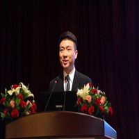 康辉头像高清图片大全_名人康辉真人头像大图下载