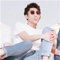 张一山头像高清图片大全_名人张一山真人头像大图下载