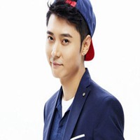 张丹峰头像高清图片大全_名人张丹峰真人头像大图下载