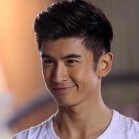 张云龙头像高清图片大全_名人张云龙真人头像大图下载