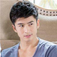 张云龙头像高清图片大全_名人张云龙真人头像大图下载