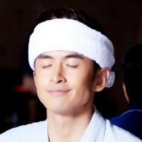 张云龙头像高清图片大全_名人张云龙真人头像大图下载