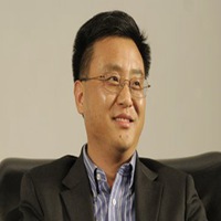 张亚勤头像高清图片大全_名人张亚勤真人头像大图下载