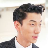 张亮头像高清图片大全_名人张亮真人头像大图下载