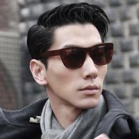 张亮头像高清图片大全_名人张亮真人头像大图下载