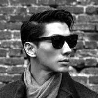 张亮头像高清图片大全_名人张亮真人头像大图下载