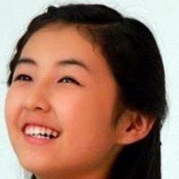 张子枫头像高清图片大全_名人张子枫真人头像大图下载