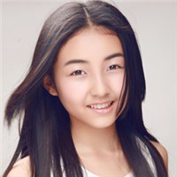 张子枫头像高清图片大全_名人张子枫真人头像大图下载