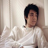 张敬轩头像高清图片大全_名人张敬轩真人头像大图下载