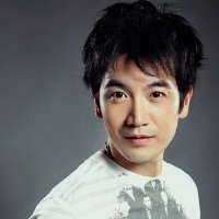 张智尧头像高清图片大全_名人张智尧真人头像大图下载