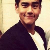 彭于晏头像高清图片大全_名人彭于晏真人头像大图下载