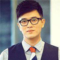 彭冠英头像高清图片大全_名人彭冠英真人头像大图下载