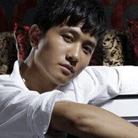 彭冠英头像高清图片大全_名人彭冠英真人头像大图下载