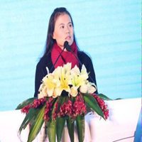 彭蕾头像高清图片大全_名人彭蕾真人头像大图下载