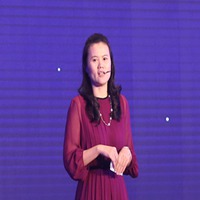 彭蕾头像高清图片大全_名人彭蕾真人头像大图下载