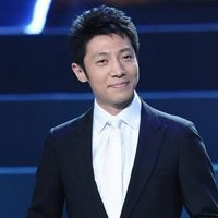 撒贝宁头像高清图片大全_名人撒贝宁真人头像大图下载