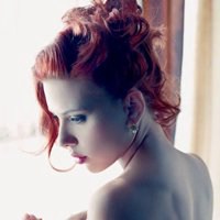 斯嘉丽约翰逊头像高清图片大全_名人斯嘉丽约翰逊真人头像大图下载