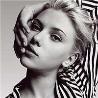 斯嘉丽约翰逊头像高清图片大全_名人斯嘉丽约翰逊真人头像大图下载