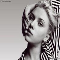 斯嘉丽约翰逊头像高清图片大全_名人斯嘉丽约翰逊真人头像大图下载