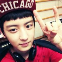 朴灿烈头像高清图片大全_名人朴灿烈真人头像大图下载